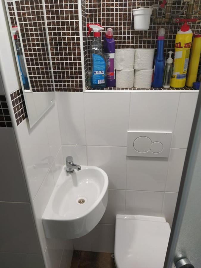 Studio12 Bratislava Luaran gambar