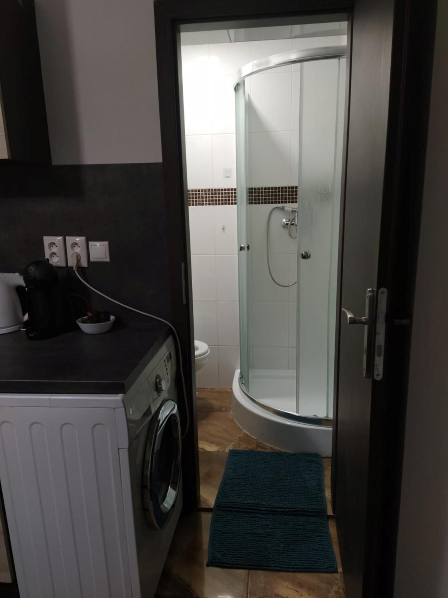 Studio12 Bratislava Luaran gambar